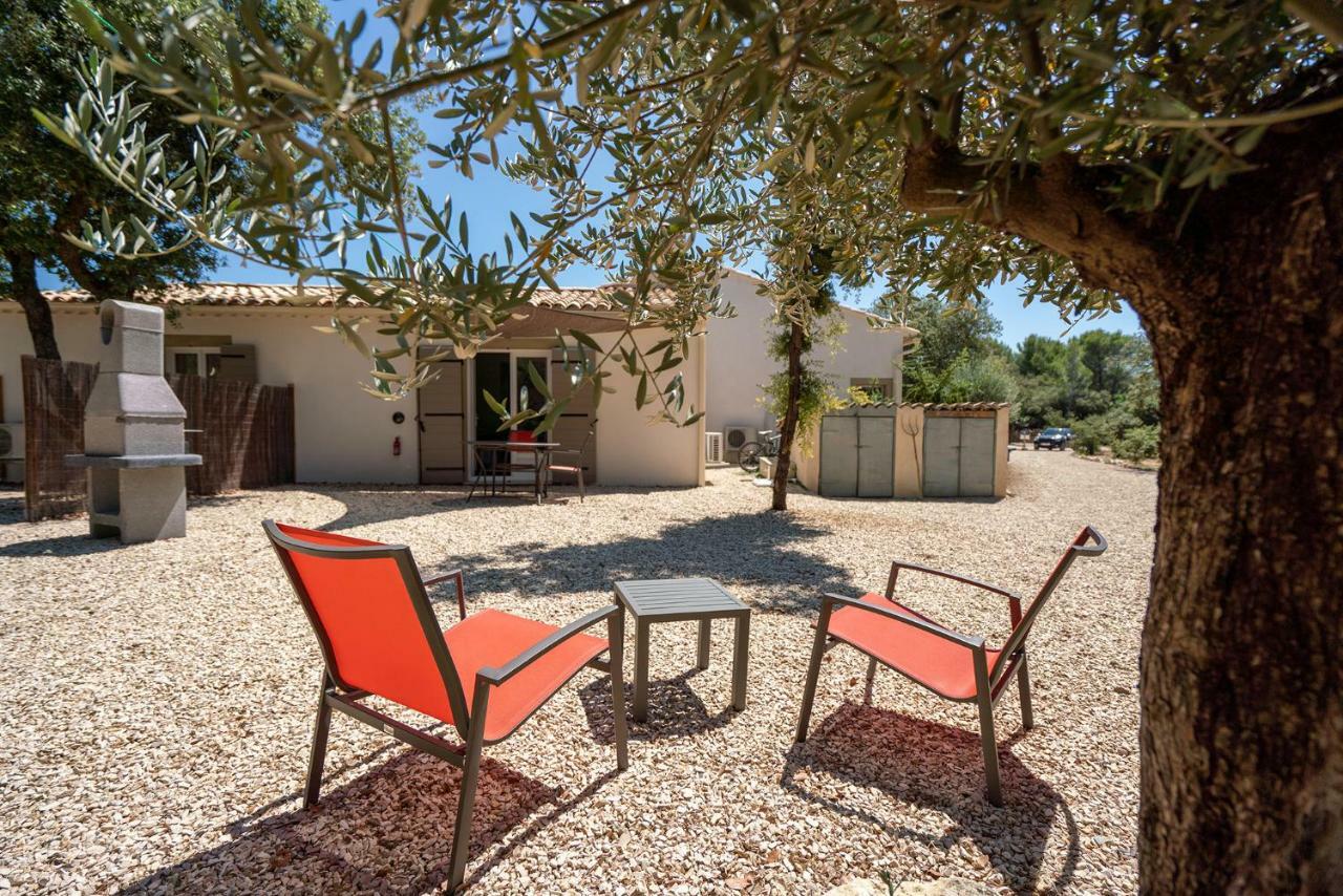Mas La Cheneraie Lourmarin - Au Calme, A 10 Mn Du Centre Ville A Pied Экстерьер фото
